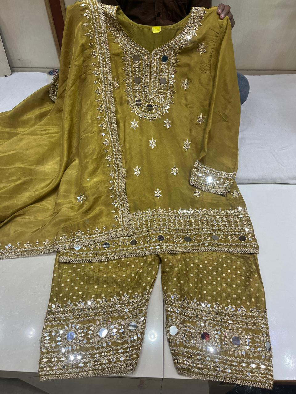 Mirror Farsi Salwar