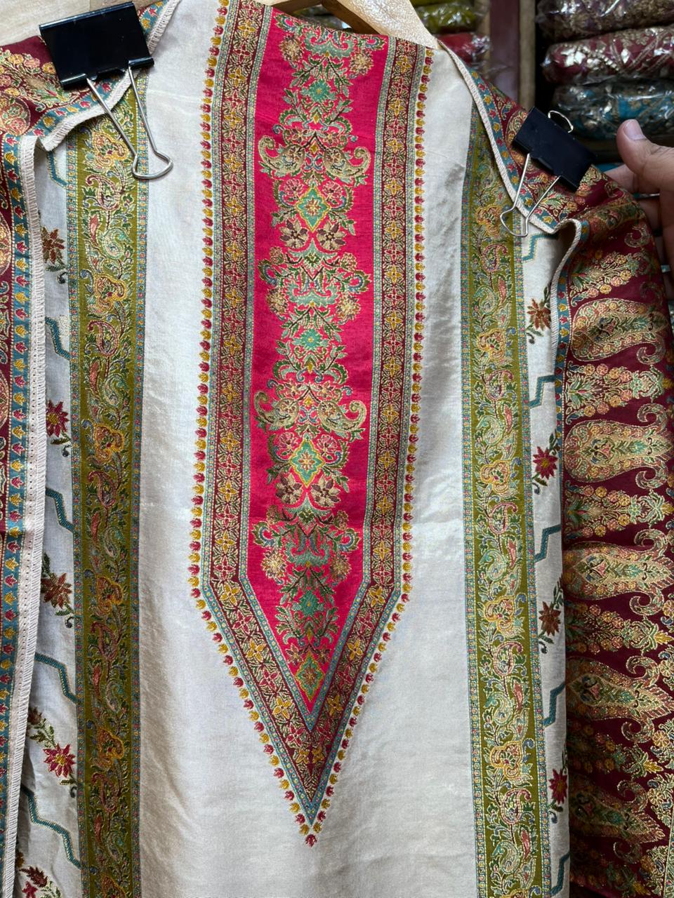 Pure Silk Jacquard Silk Position Prints