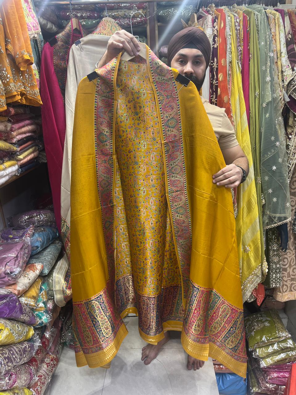 Pure Silk Jacquard Weaving Suits