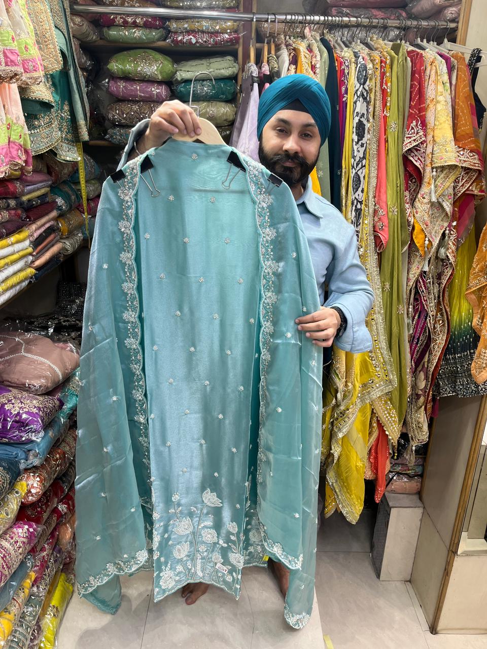 Pure Glass Tissue Handwork Suit